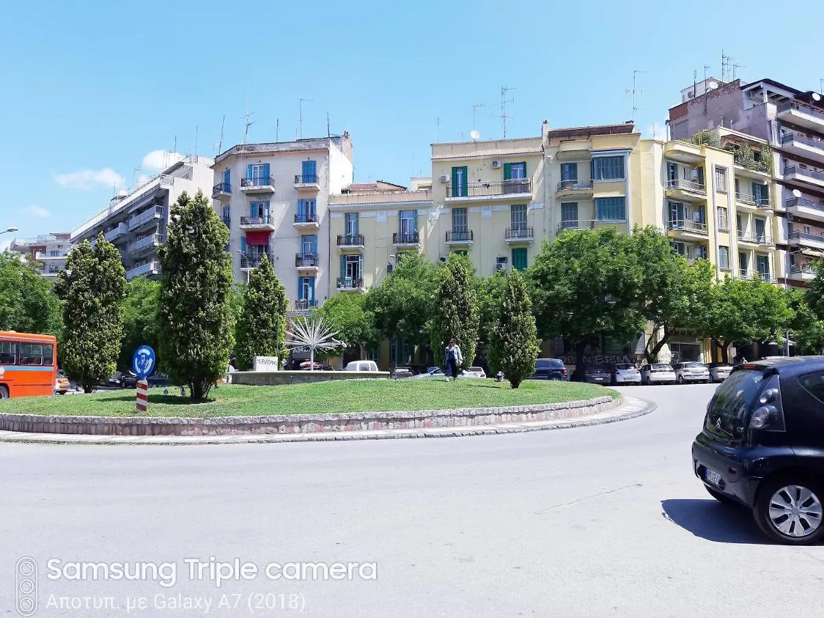 Cosy And Central Stoudio Apartment Thessaloniki